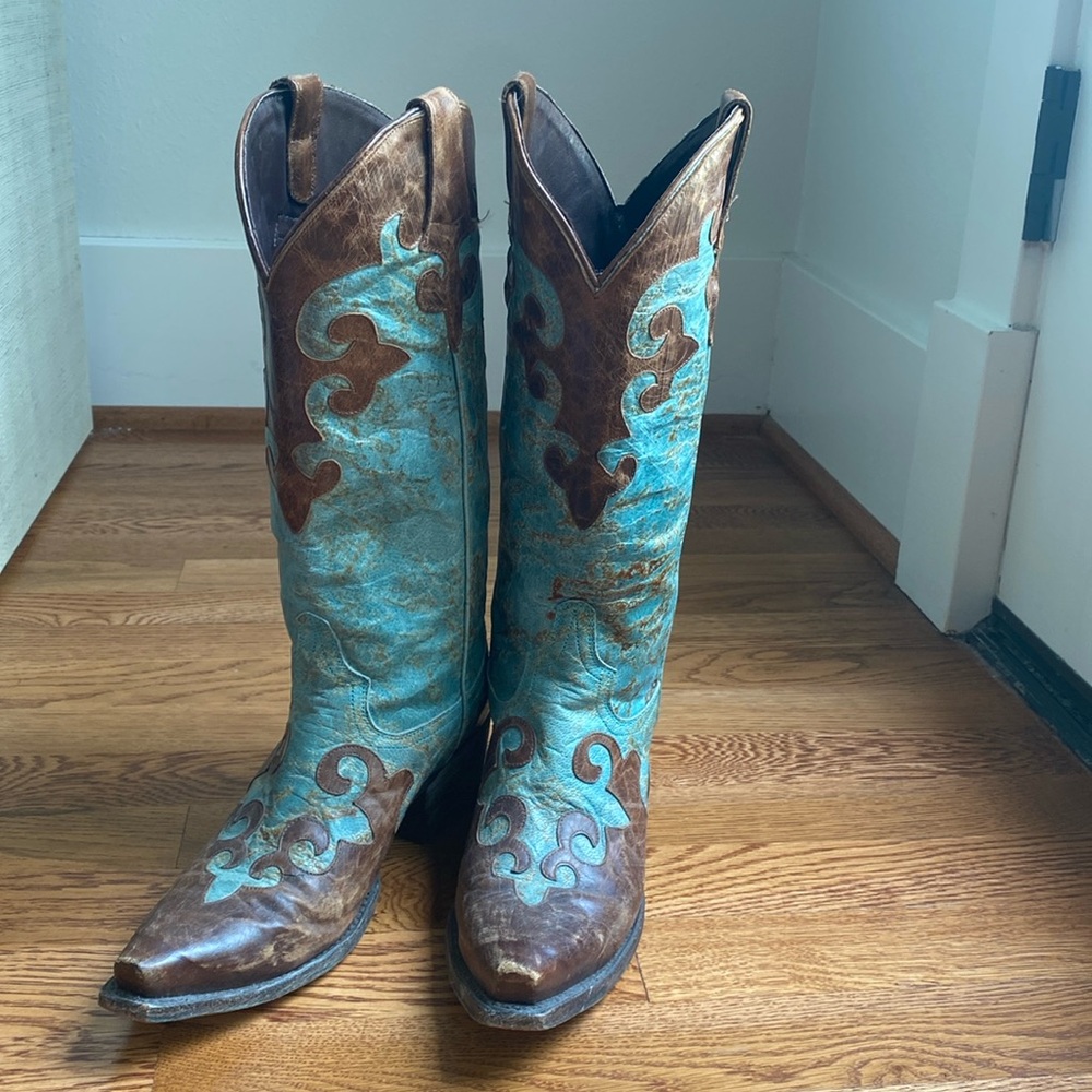 Turquoise Lane Cowboy Boots